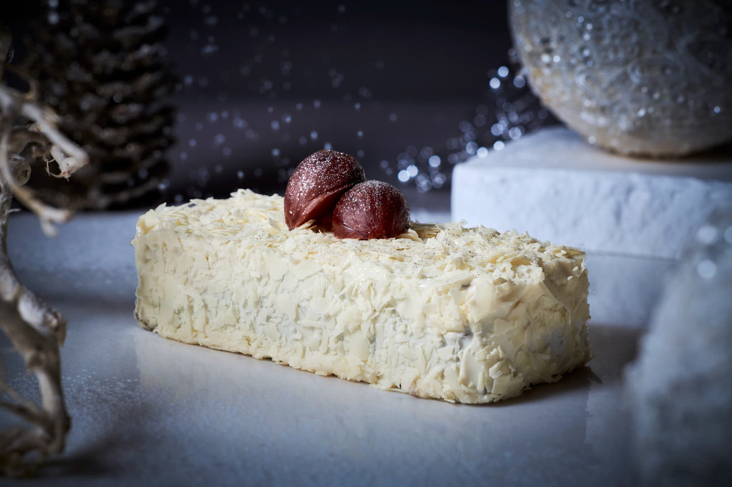 【予約受付中】白雪のマロンテリーヌ　ハーフ